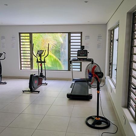 Appt Neuf De 2Ch Ds Residence Avec Piscine, Route Cotiere กรองด์เบย์ ภายนอก รูปภาพ