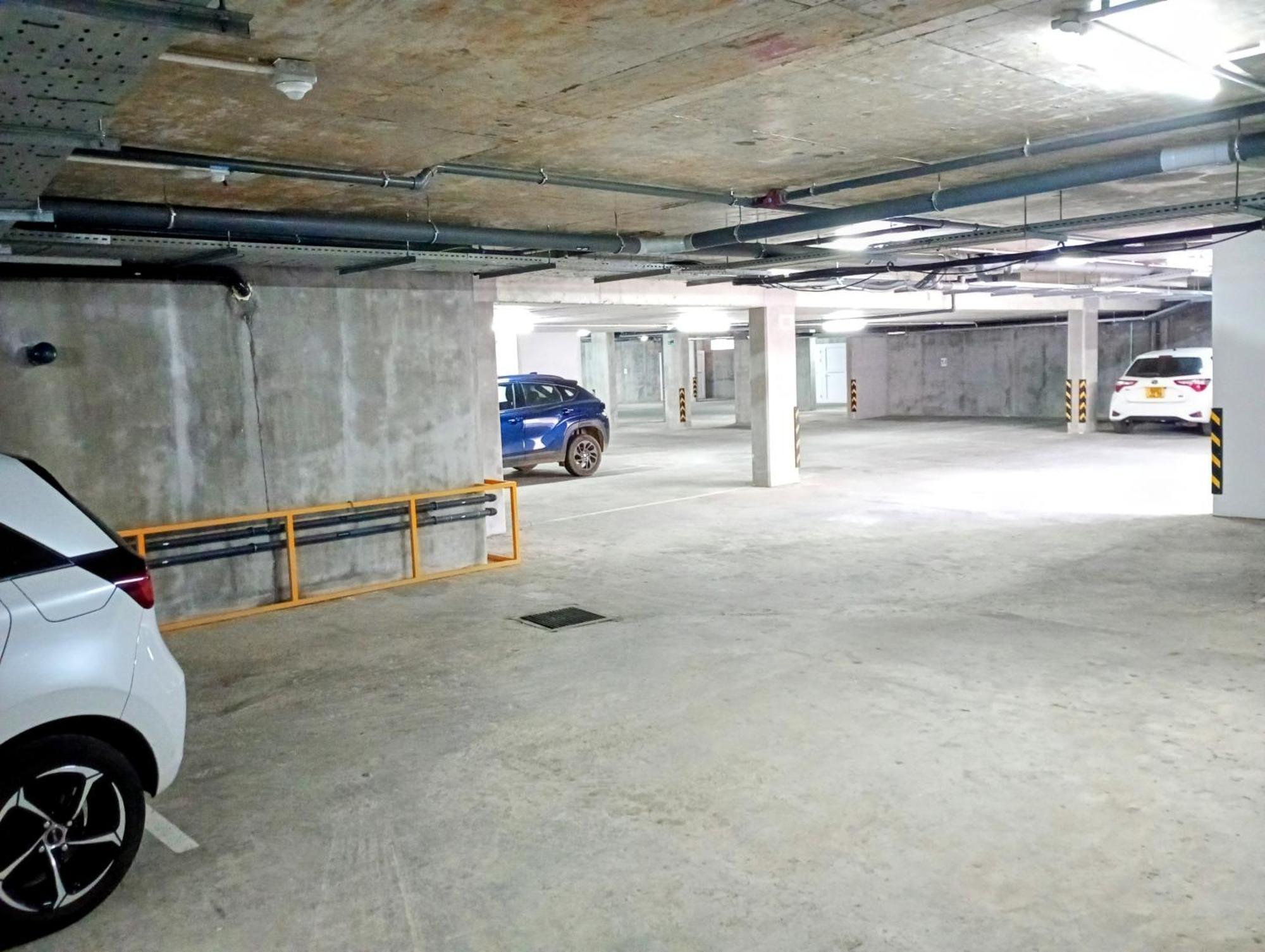 Appt Neuf De 2Ch Ds Residence Avec Piscine, Route Cotiere กรองด์เบย์ ภายนอก รูปภาพ
